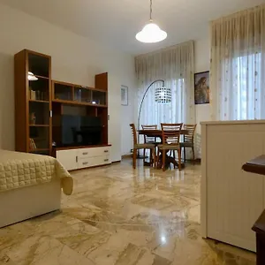 Appartamento San Vito, Milano